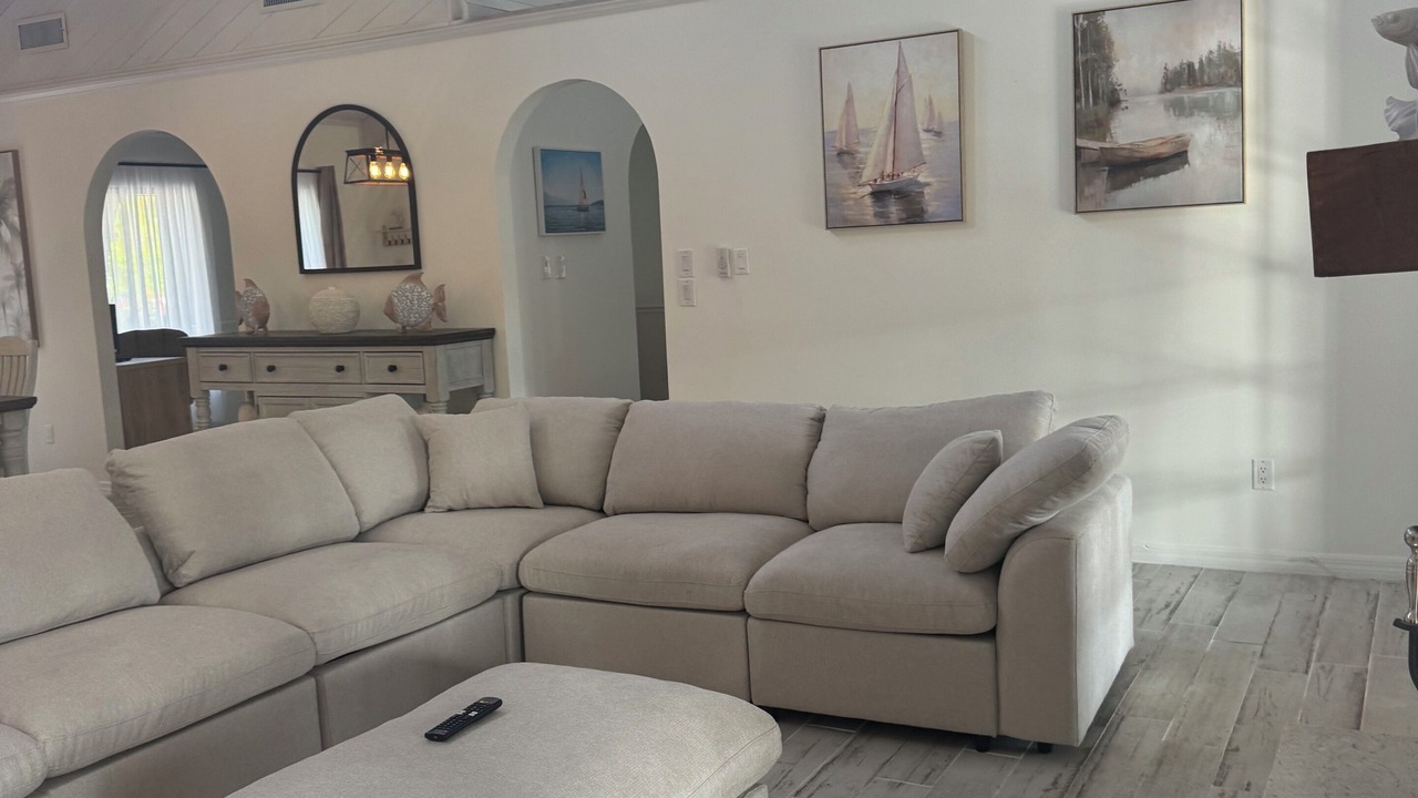 Photo of Livingroom in Fort Pierce Shores