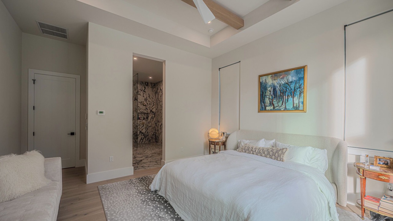 Photo of Bedroom in Naples Park
