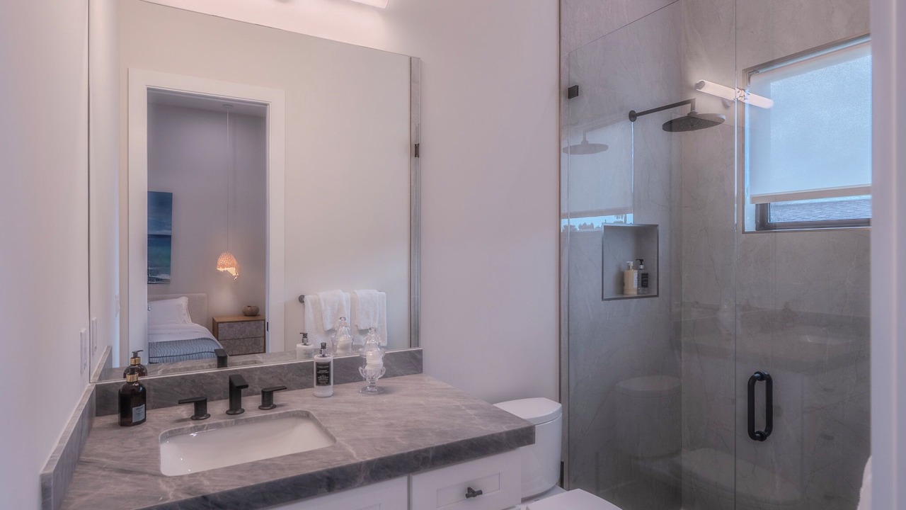 Photo of Bathroom in Naples Park