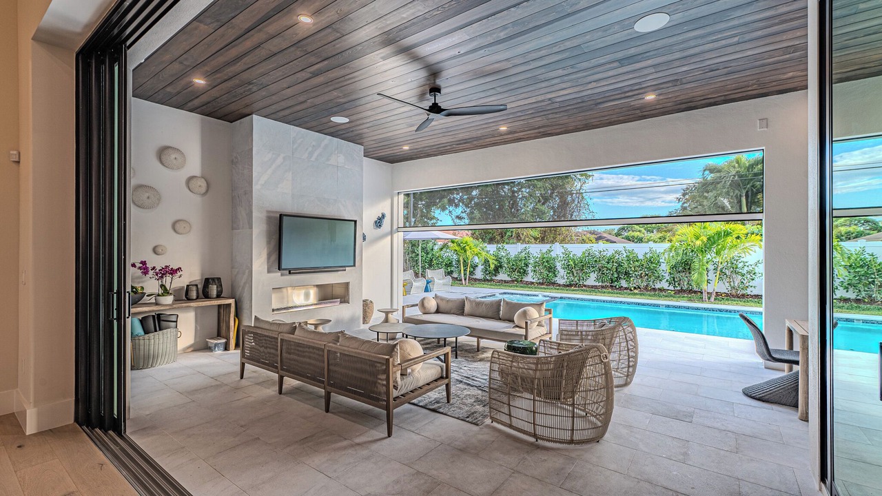 Photo of Livingroom in Naples Park