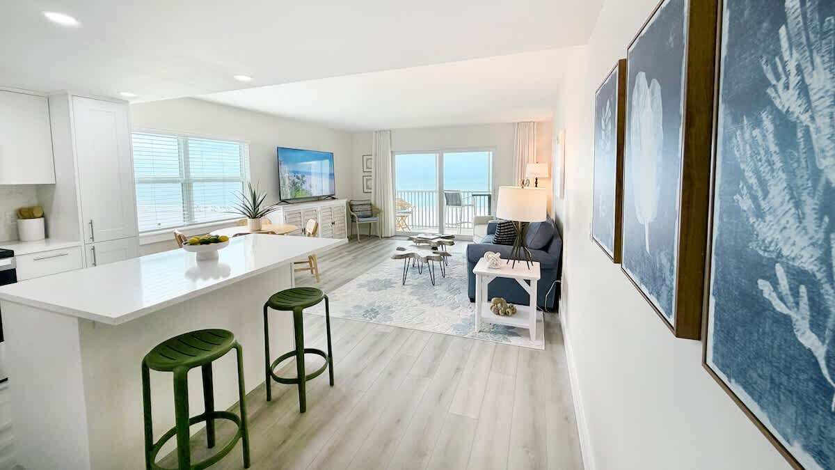 Photo of Livingroom in Fort Myers Beach
