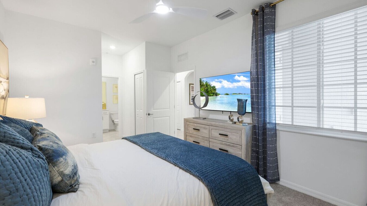 Photo of Bedroom in Lehigh Acres