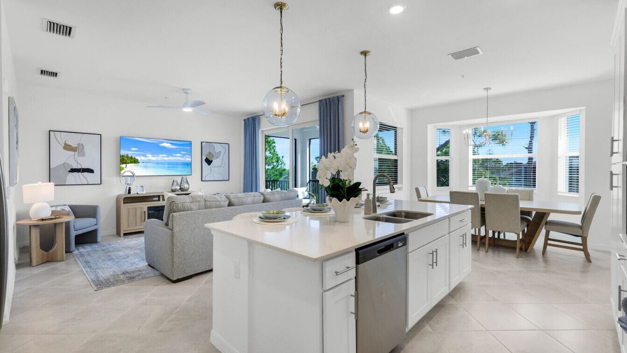Photo of Livingroom in Lehigh Acres