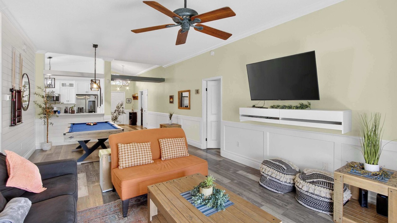 Photo of Livingroom in Sterling Ranch