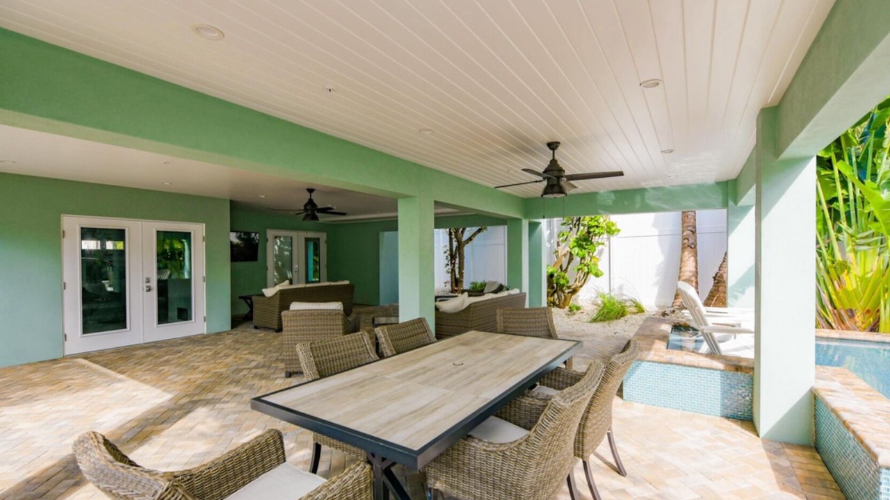 Photo of Outdoor in Siesta Key Village