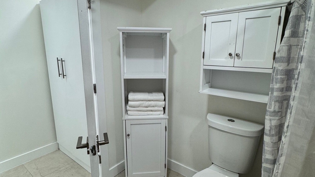 Photo of Bathroom in West Little Havana
