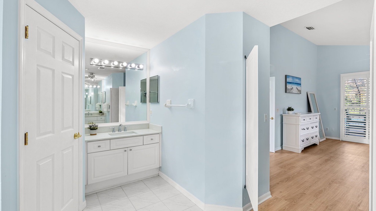 Photo of Bathroom in Melbourne Beach