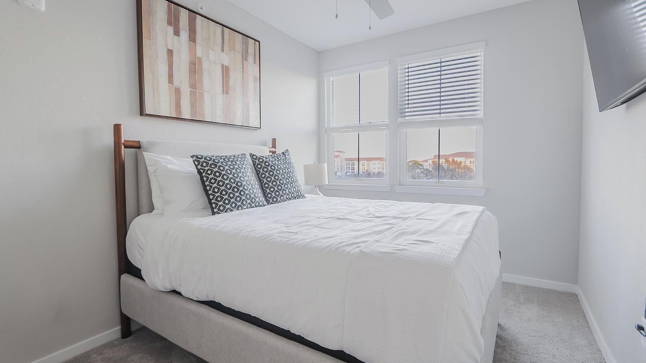 Photo of Bedroom in Interchange Square