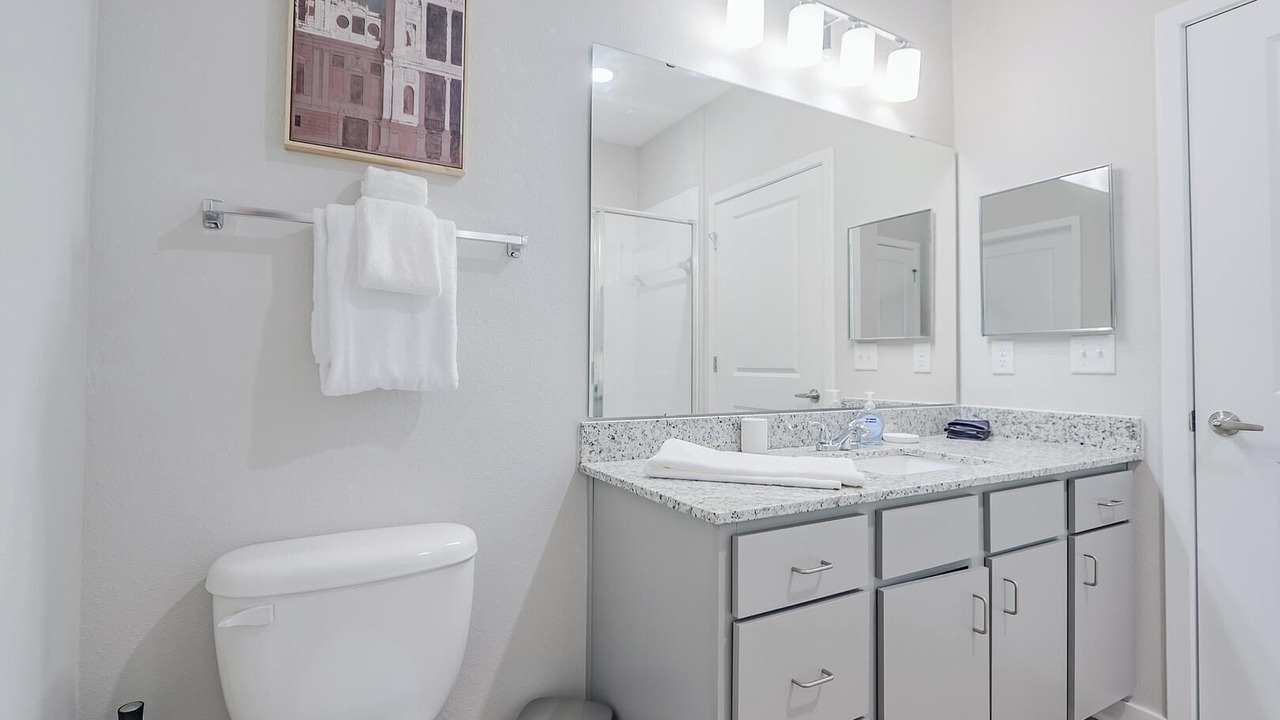 Photo of Bathroom in Interchange Square