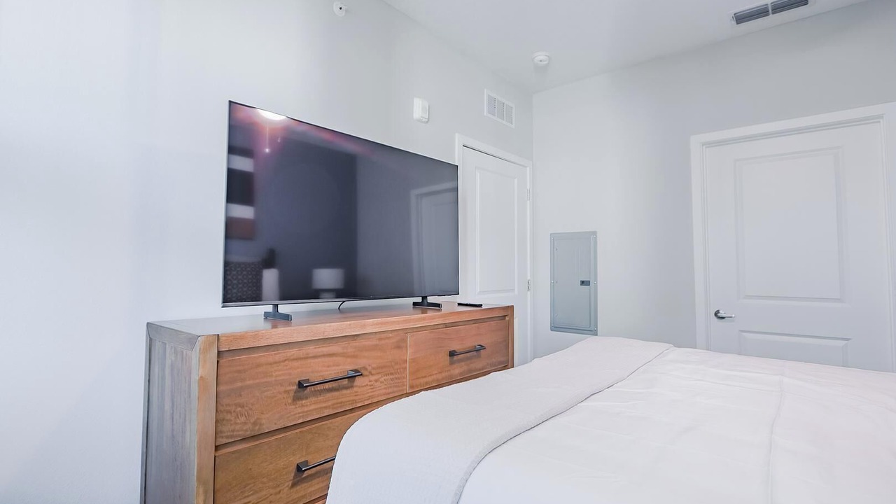 Photo of Bedroom in Interchange Square