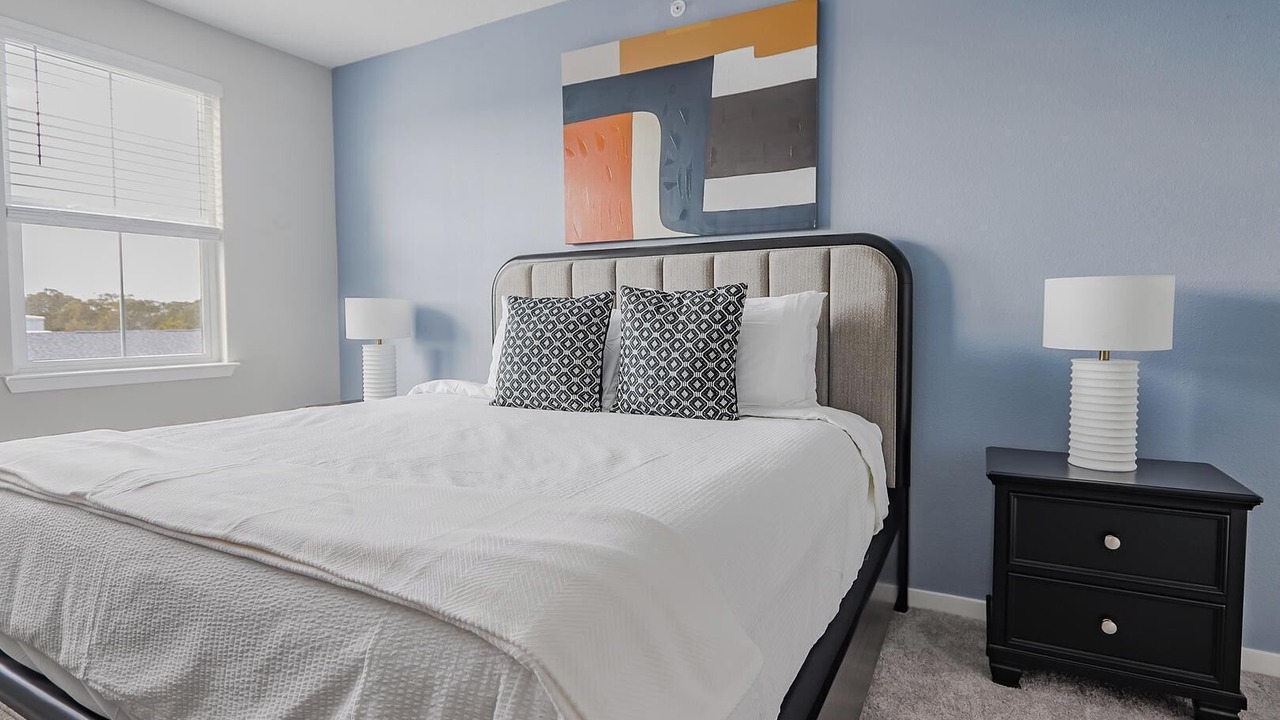 Photo of Bedroom in Interchange Square