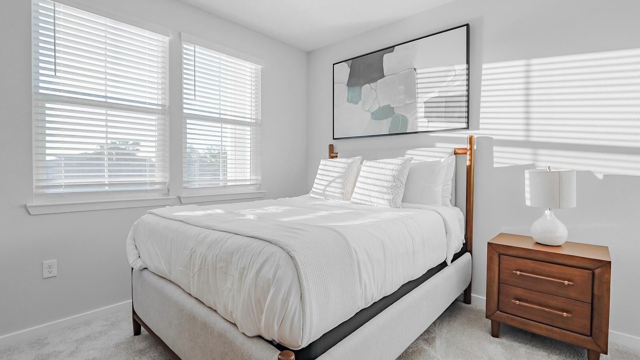 Photo of Bedroom in Interchange Square