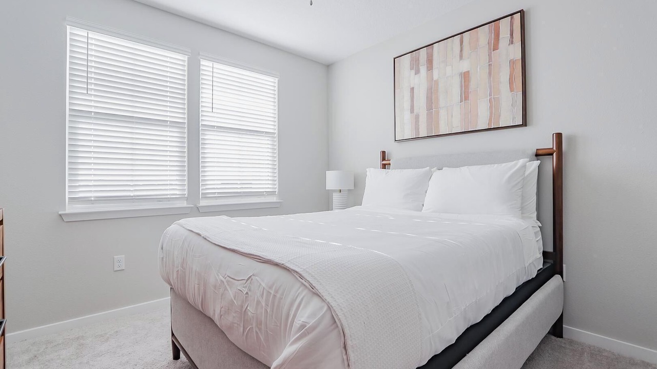 Photo of Bedroom in Interchange Square