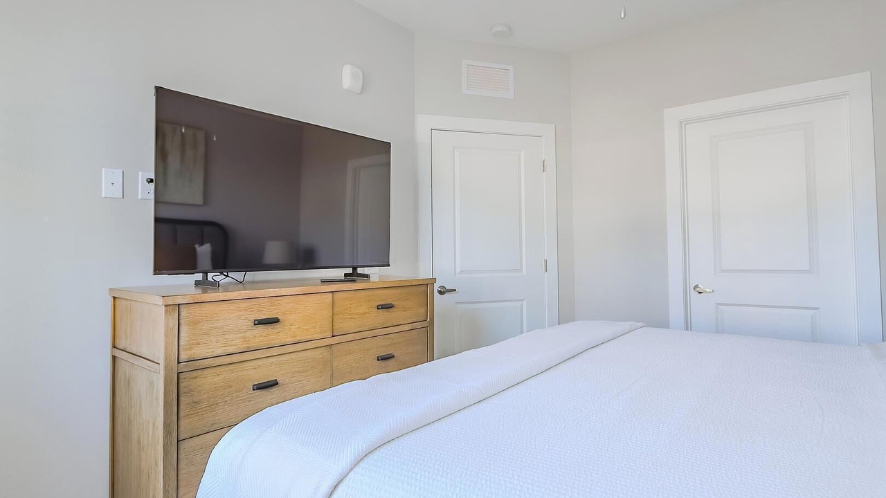 Photo of Bedroom in Interchange Square