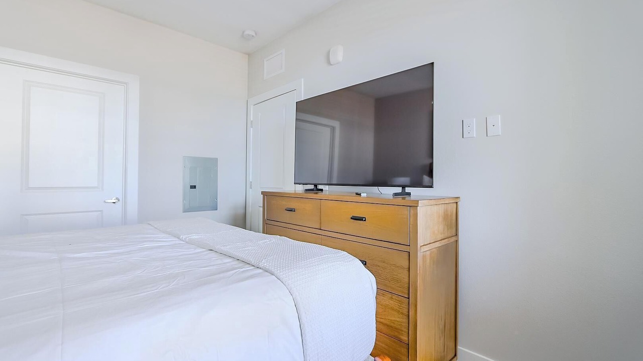 Photo of Bedroom in Interchange Square