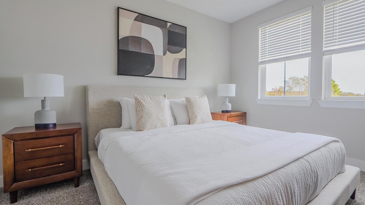 Photo of Bedroom in Interchange Square