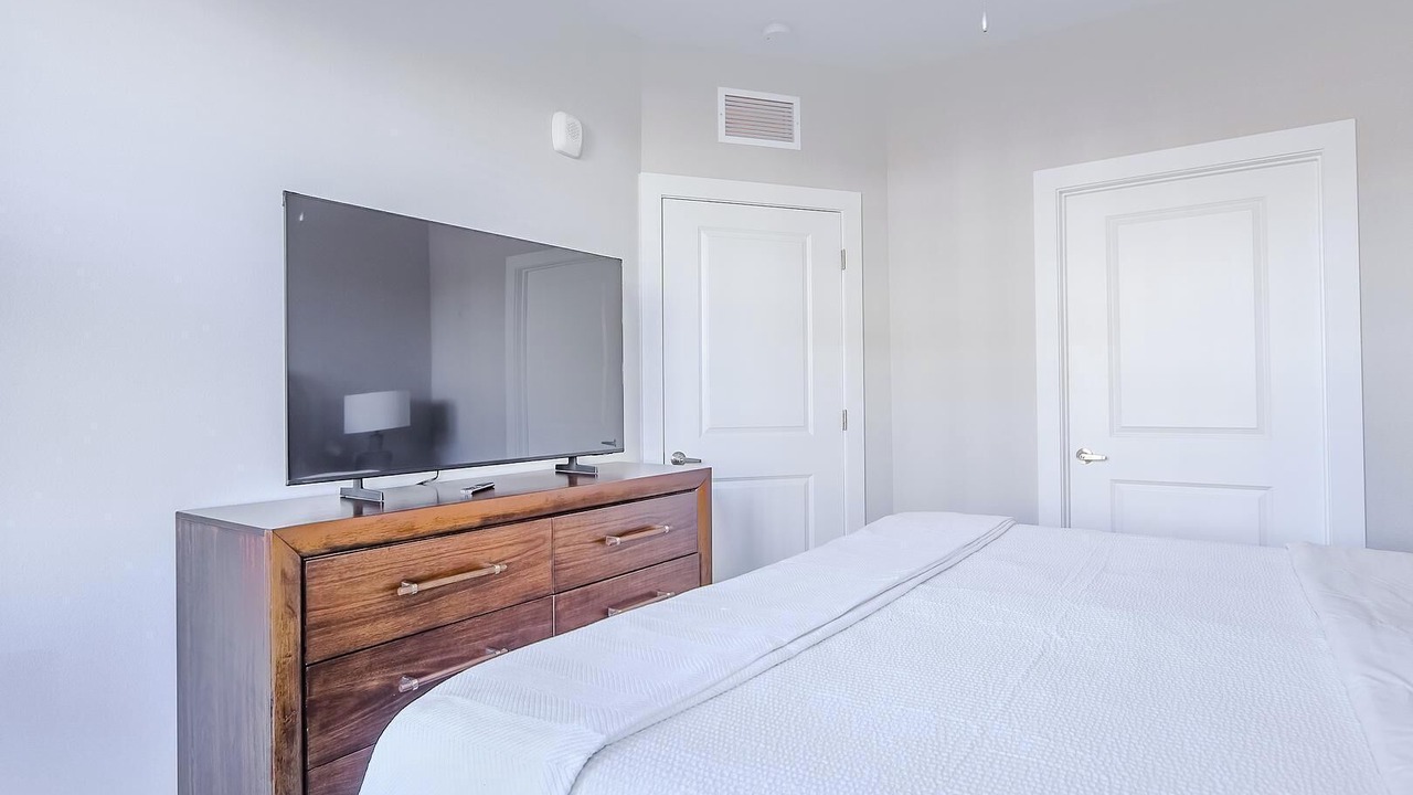 Photo of Bedroom in Interchange Square