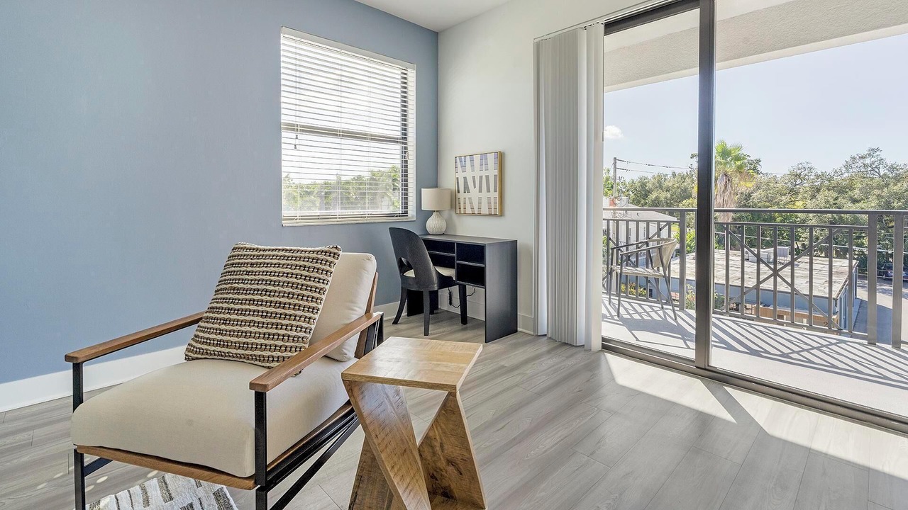 Photo of Livingroom in Fort Myers River District