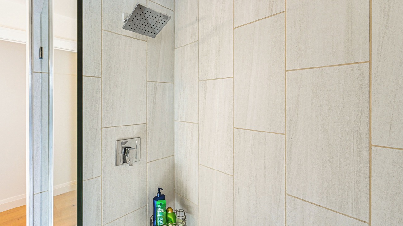 Photo of Bathroom in Imperial Golf Estates