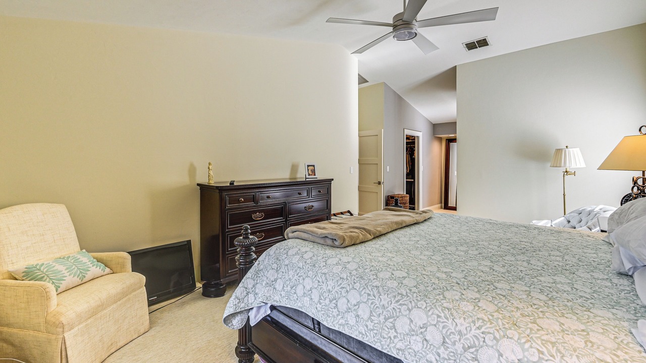 Photo of Bedroom in Imperial Golf Estates
