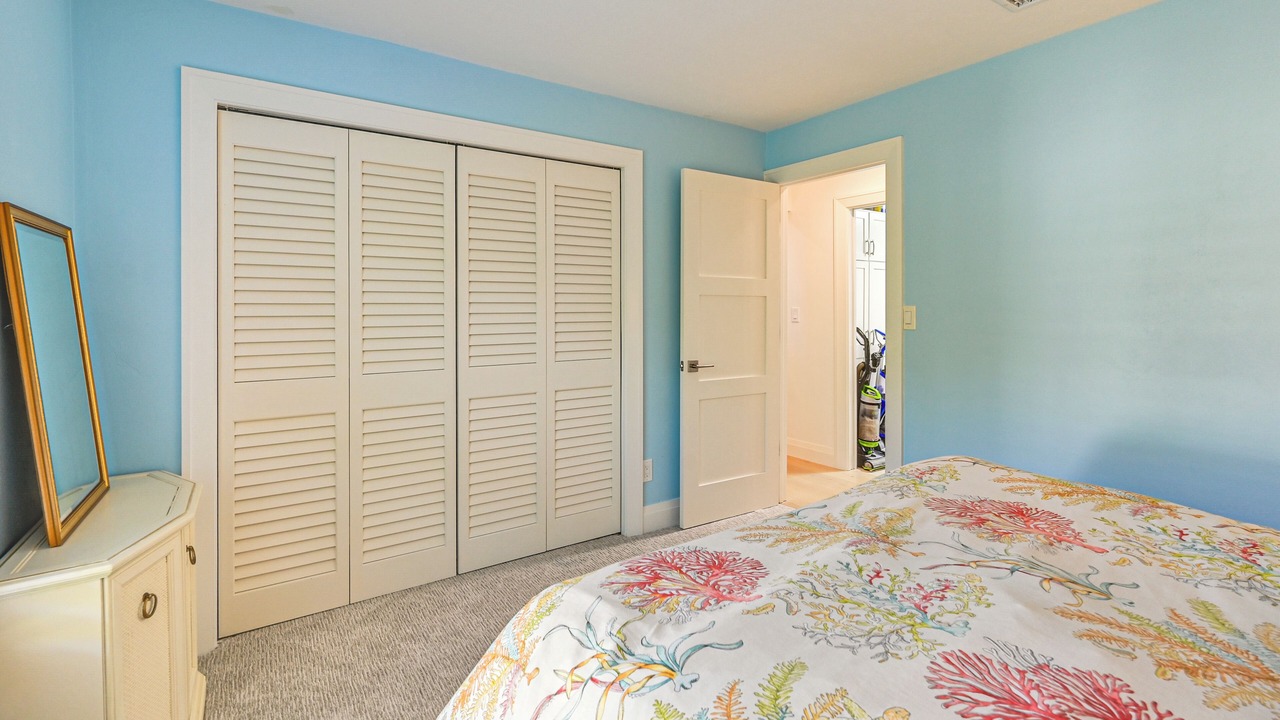 Photo of Bedroom in Imperial Golf Estates
