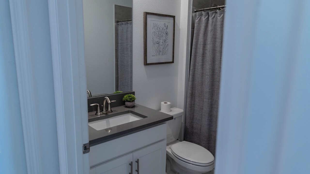 Photo of Bathroom in Davenport