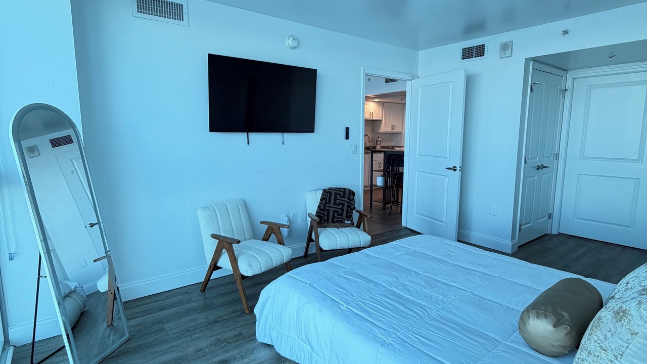 Photo of Bedroom in Fort Myers River District
