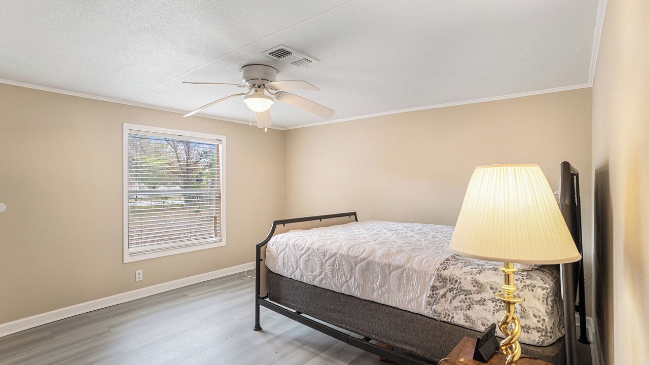 Photo of Bedroom in Riverview