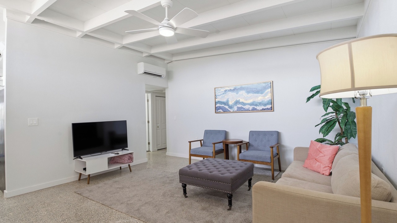 Photo of Livingroom in Oldsmar