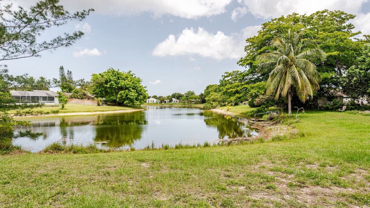 Photo of Others in Royal Palm Beach