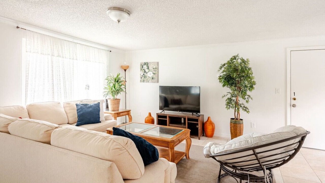 Photo of Livingroom in Royal Palm Beach