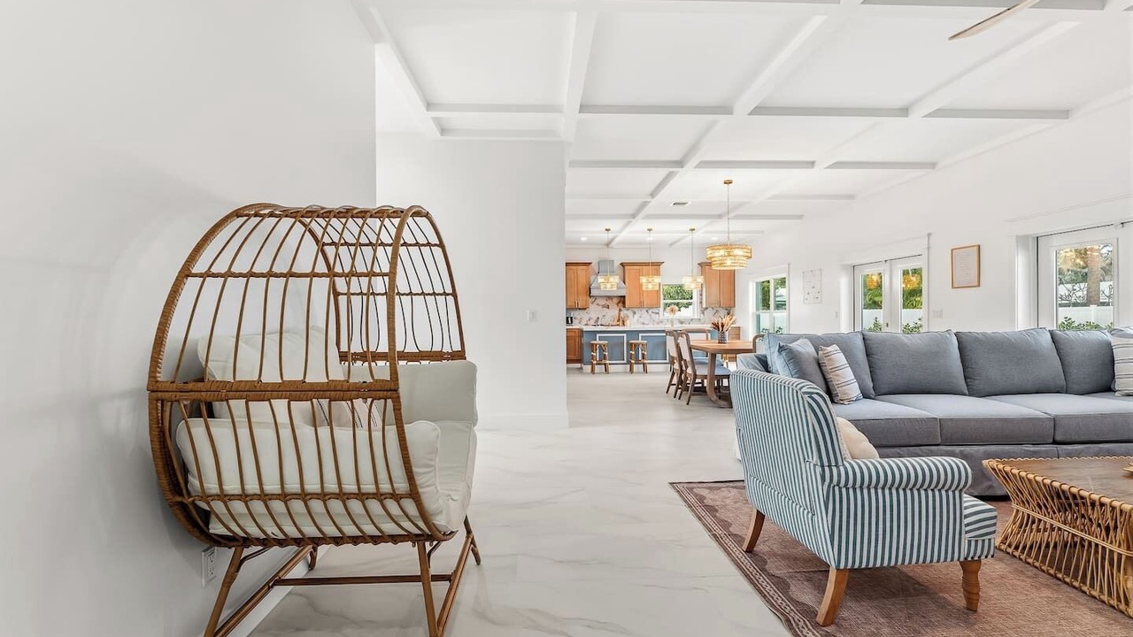 Photo of Livingroom in Jensen Beach