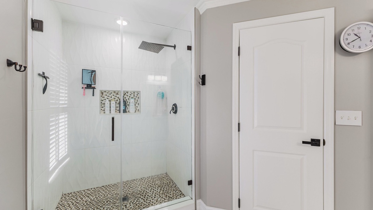 Photo of Bathroom in Diplomat