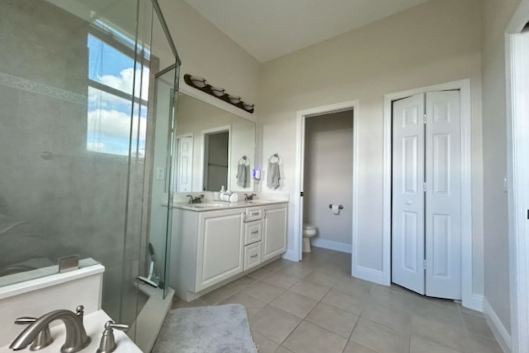 Photo of Bathroom in Biggar