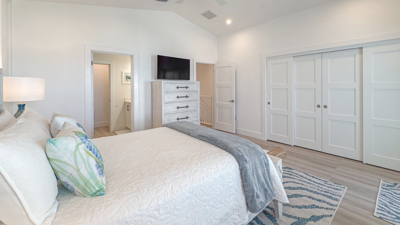 Photo of Bedroom in Islamorada
