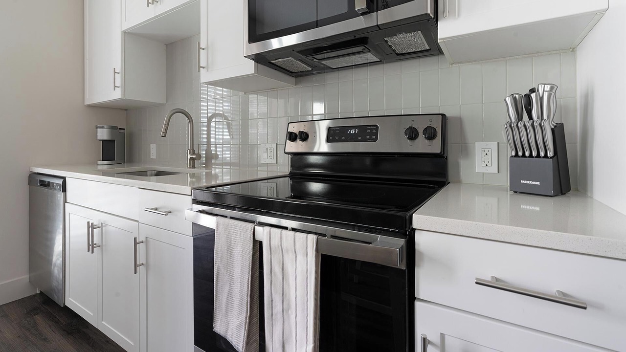 Photo of Kitchen in West 1st Street