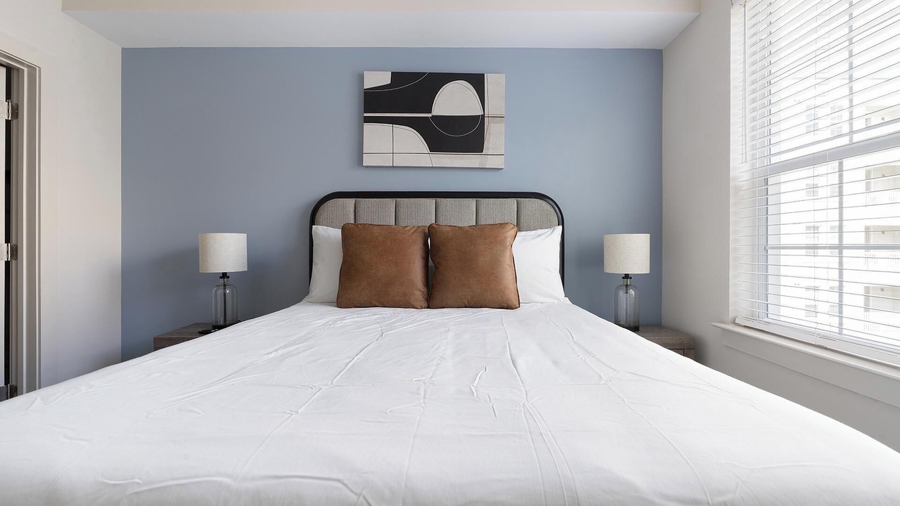 Photo of Bedroom in West 1st Street