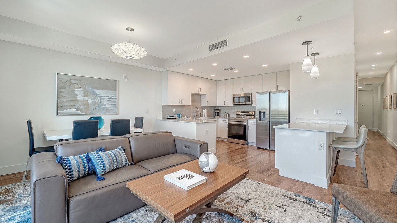 Photo of Livingroom in Central Sarasota
