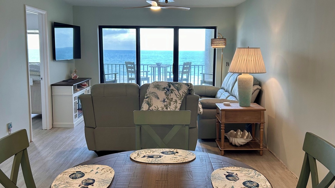 Photo of Livingroom in Hutchinson Island South