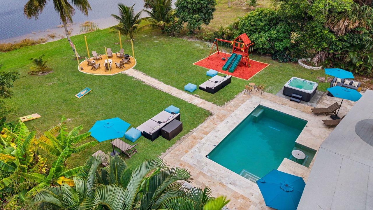 Photo of Outdoor in Palm Beach - West Palm Beach