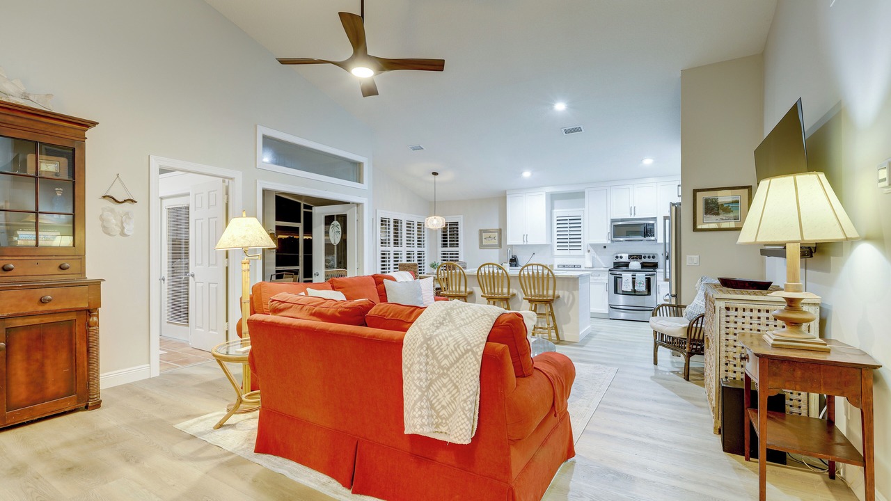 Photo of Livingroom in Stuart
