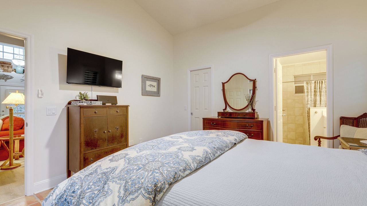 Photo of Bedroom in Stuart