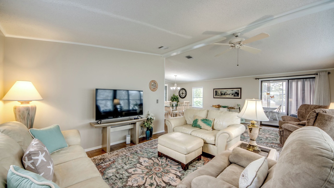 Photo of Livingroom in Jacarandas