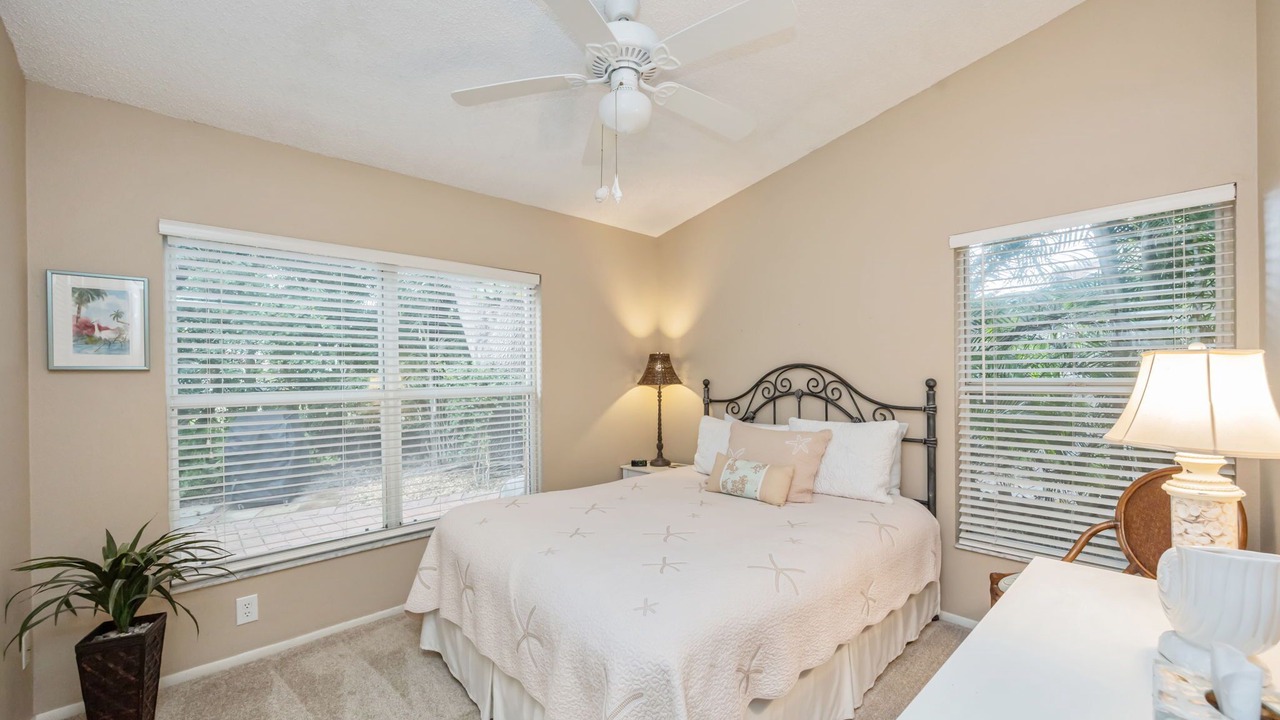 Photo of Bedroom in North Naples