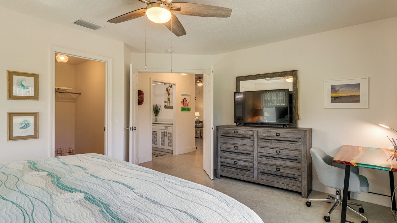 Photo of Bedroom in Florida Ridge