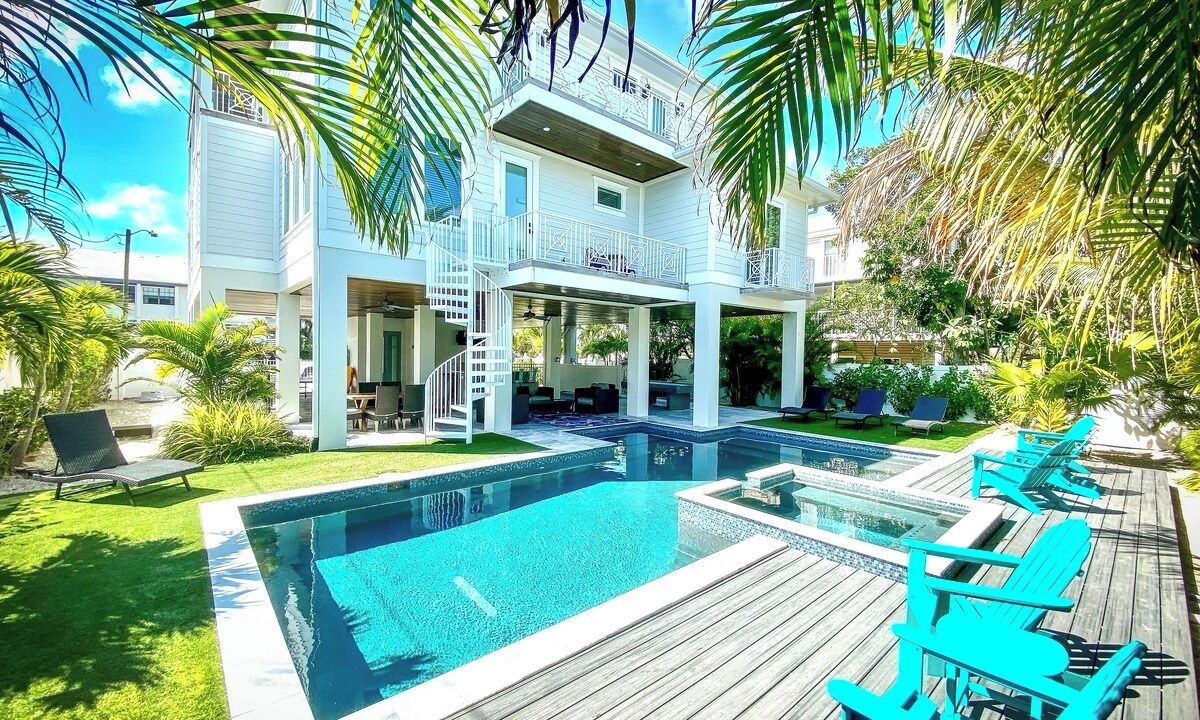 Photo of Outdoor in Holmes Beach