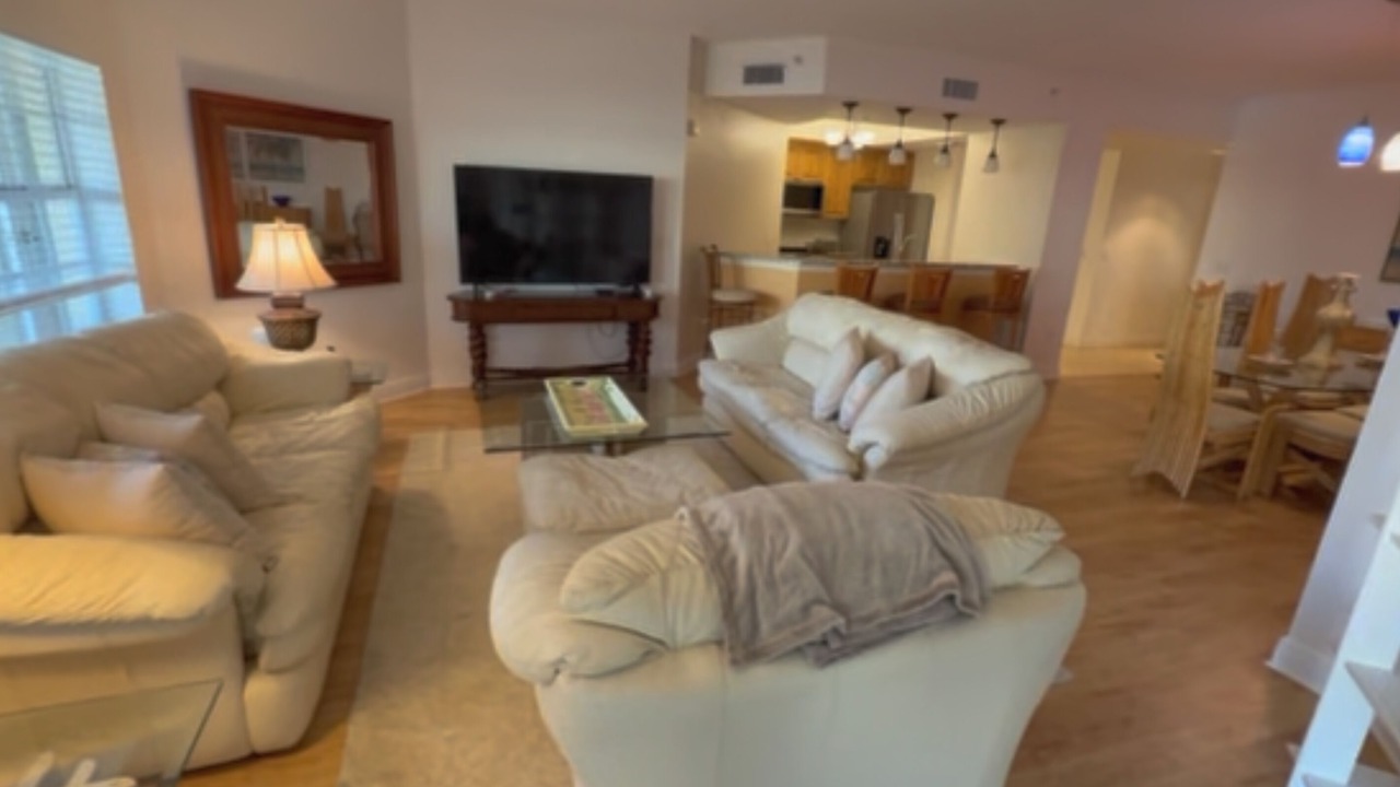 Photo of Livingroom in Osprey
