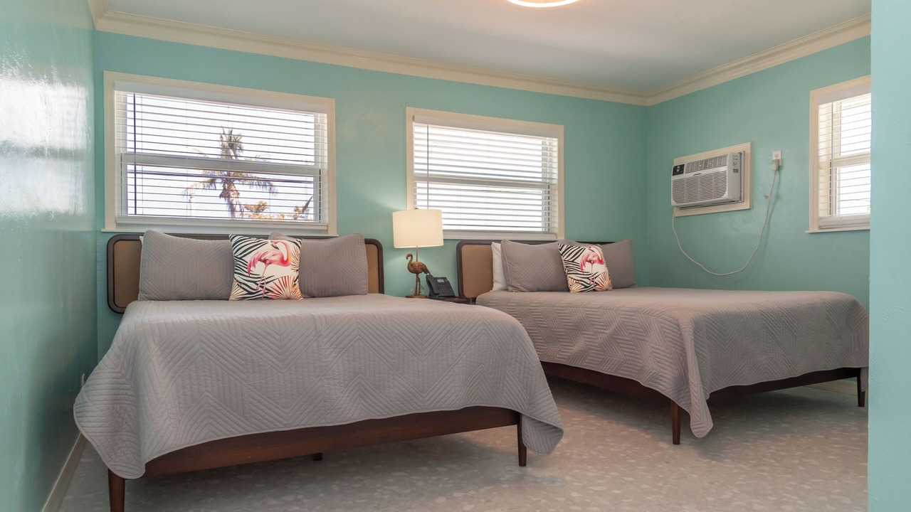 Photo of Bedroom in Mid Island