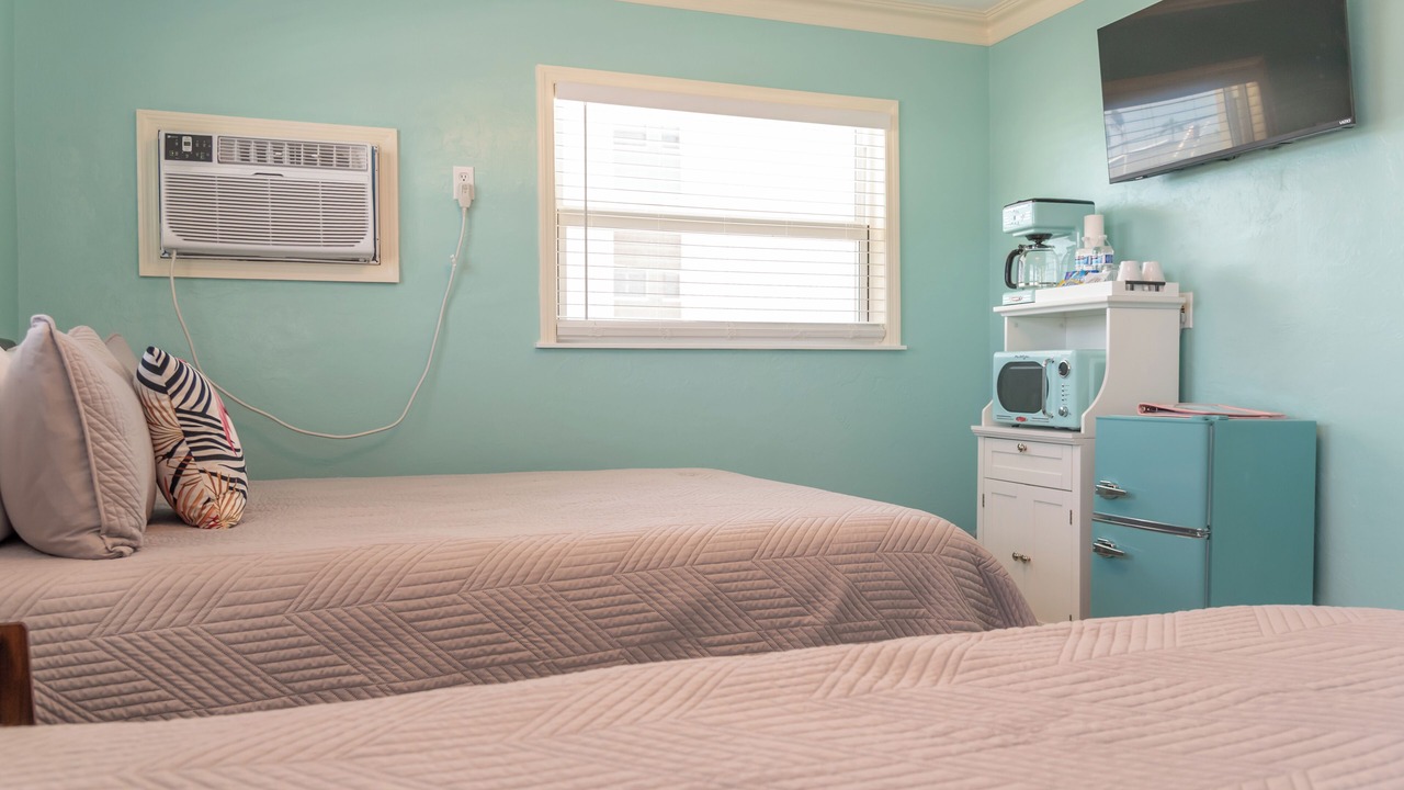 Photo of Bedroom in Mid Island