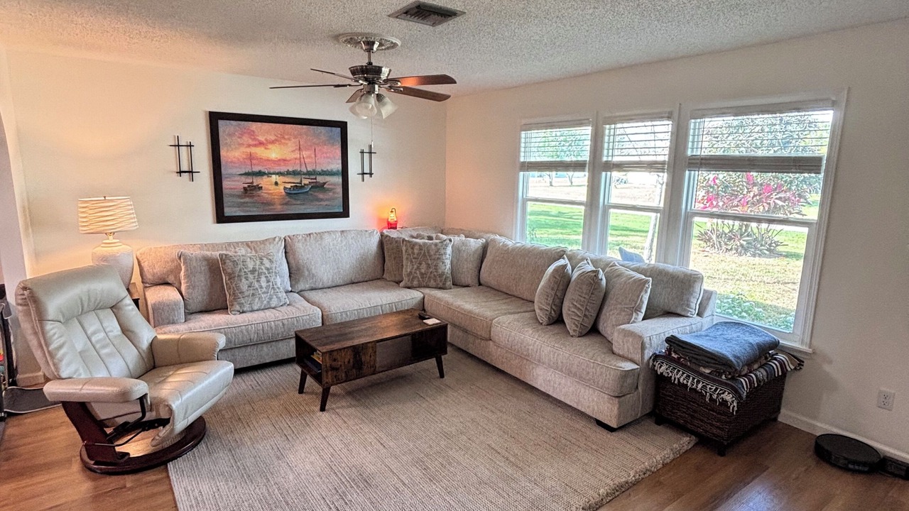Photo of Livingroom in Port Saint Lucie